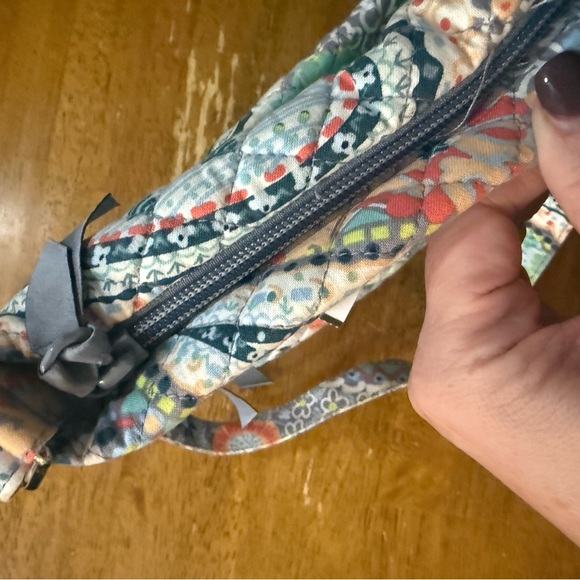 Vera Bradley multi-compartment travel crossbody bag in Citrus Paisley pattern - Picture 5 of 14